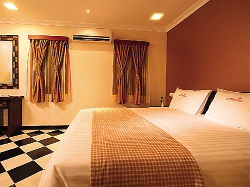 Meenakshi'S Sunshine Hotel Madurai Esterno foto
